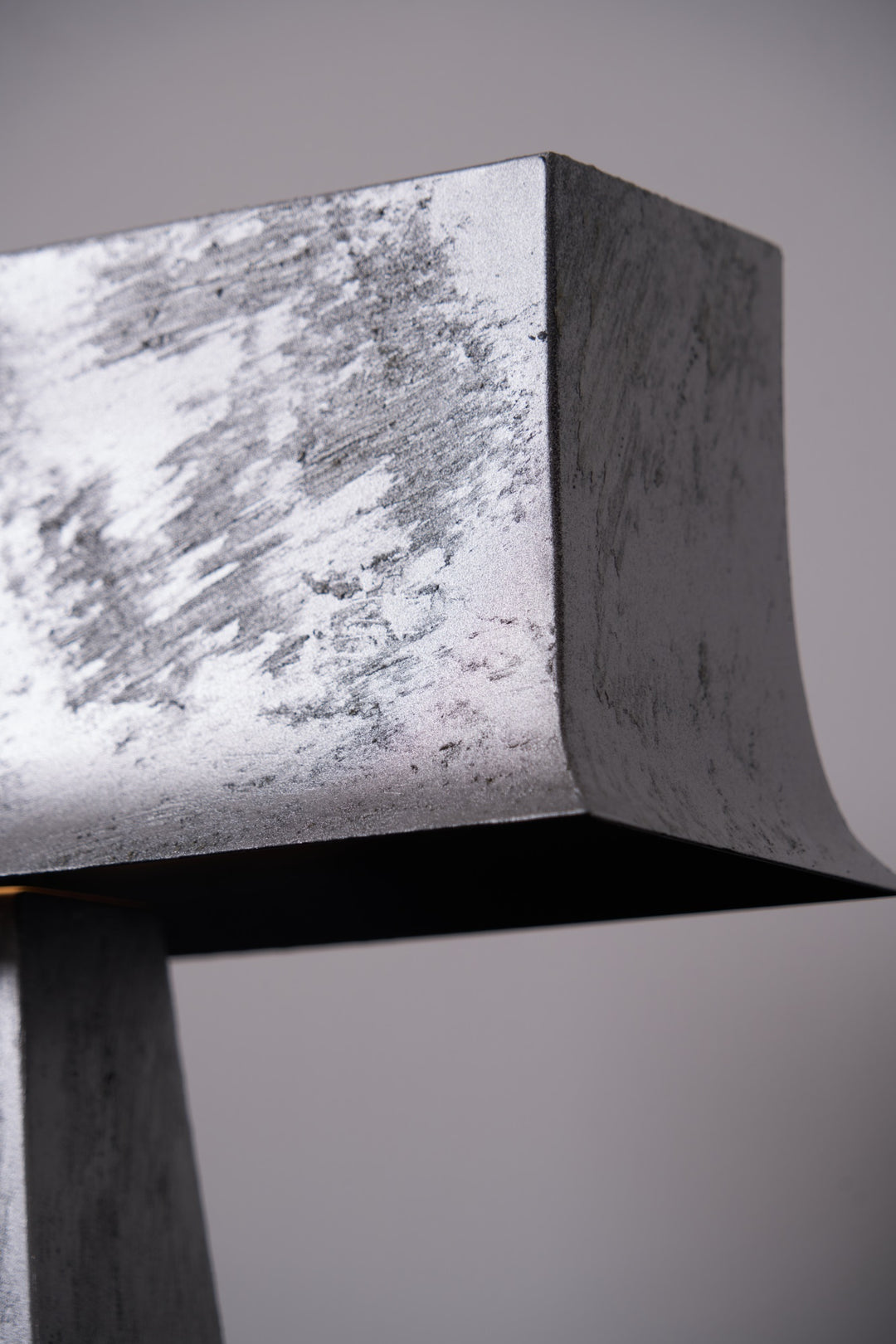 Veltan Table Lamp - Vakkerlight