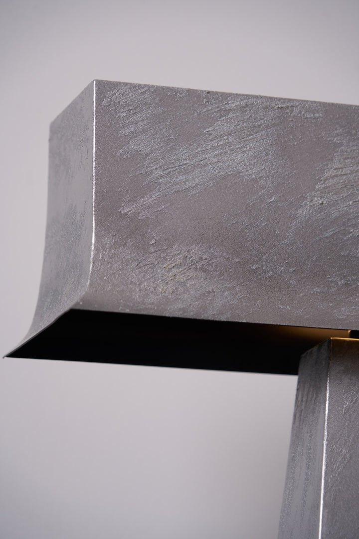 Veltan Table Lamp - Vakkerlight