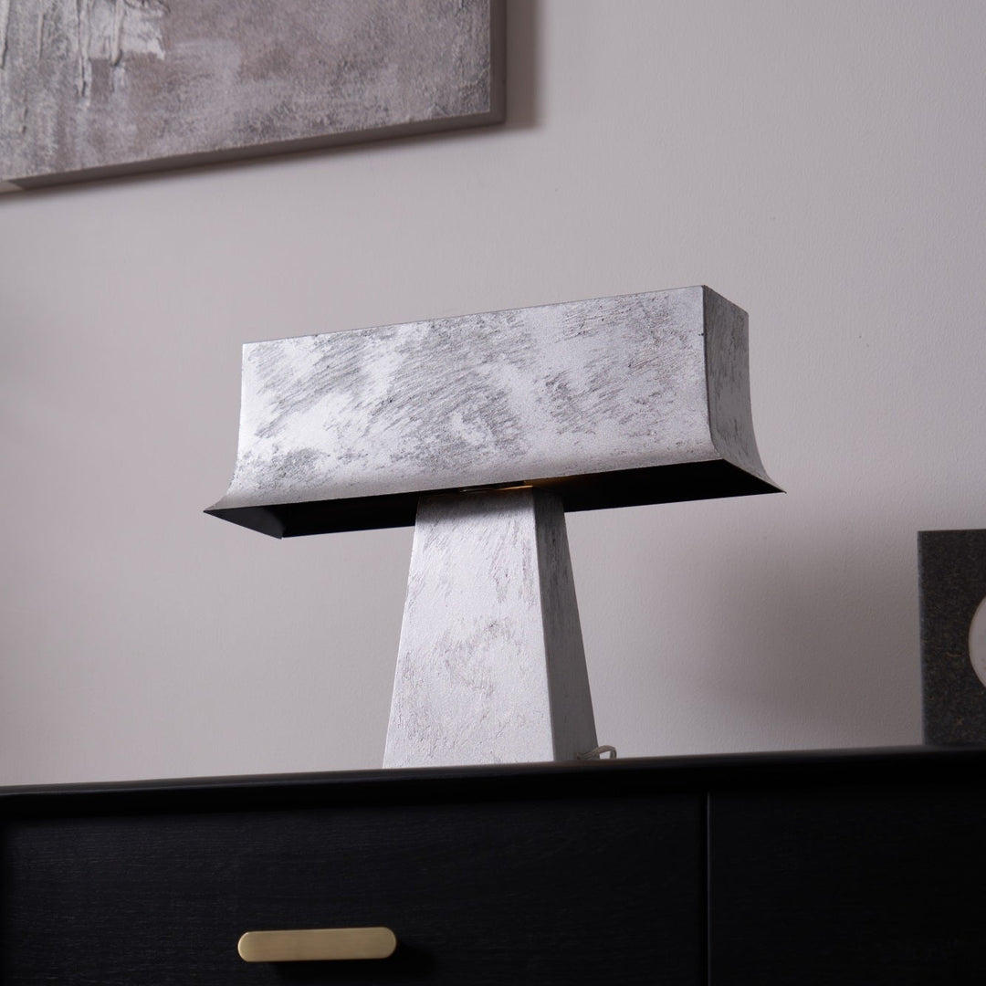 Veltan Table Lamp - Vakkerlight