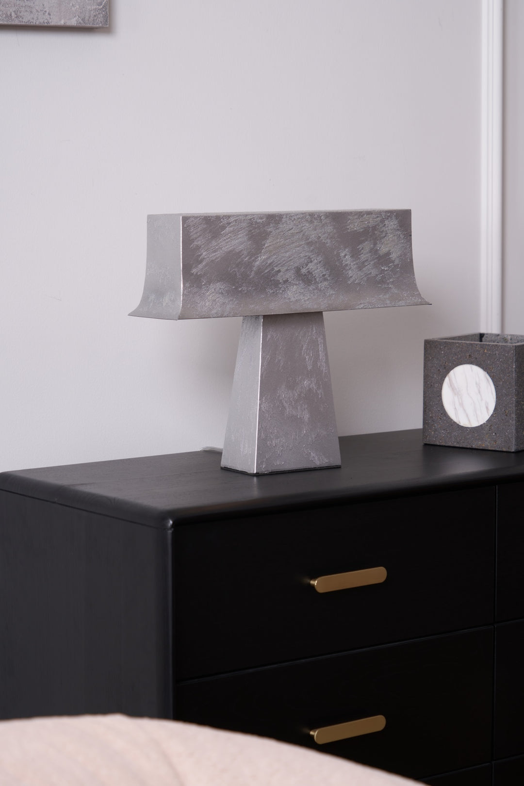 Veltan Table Lamp - Vakkerlight