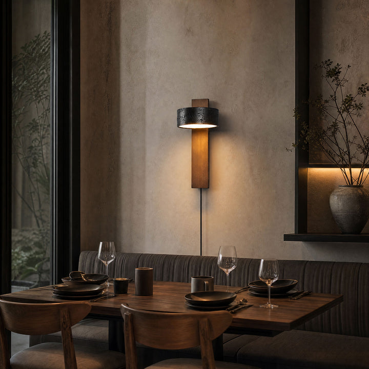 Vera Plug-in Wall Sconce - Vakkerlight