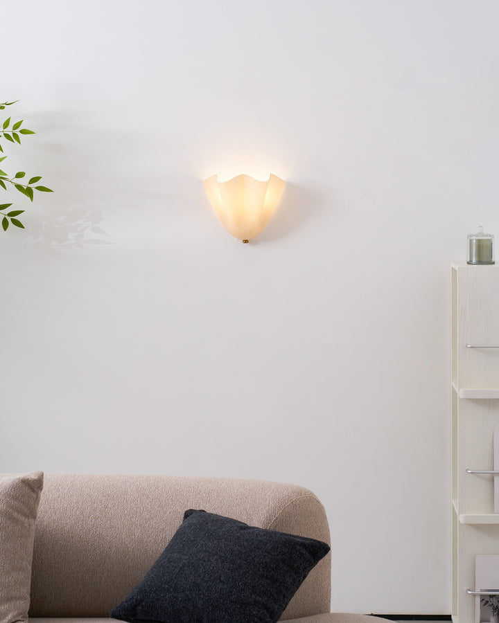 Petalia Wall Light - Vakkerlight