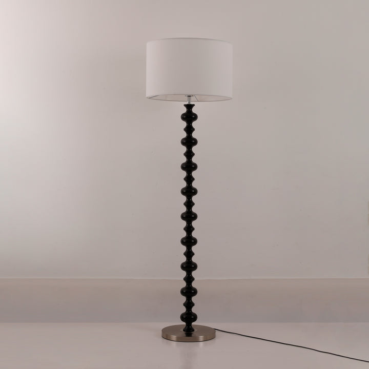 Vera Floor Lamp - Vakkerlight