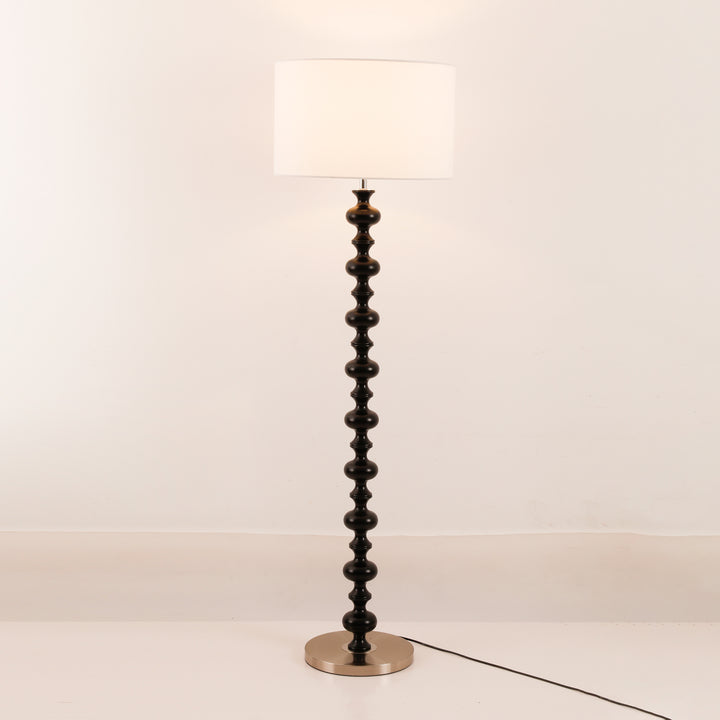 Vera Floor Lamp - Vakkerlight