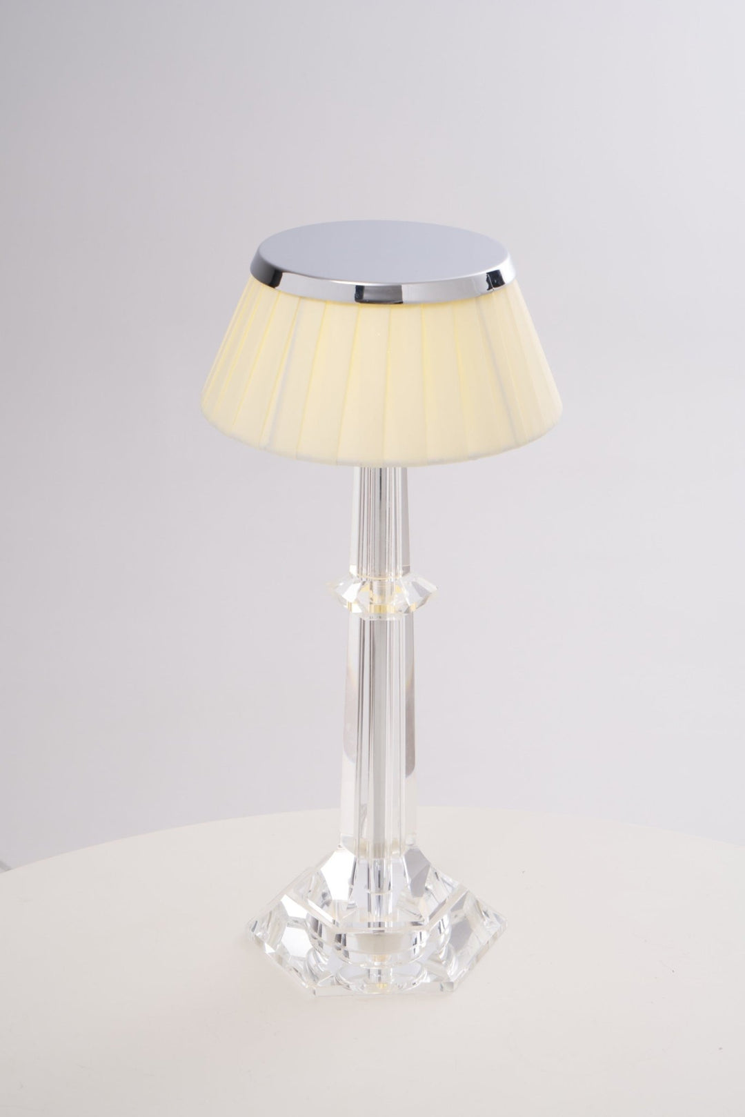 Versailles Table Lamp - Vakkerlight