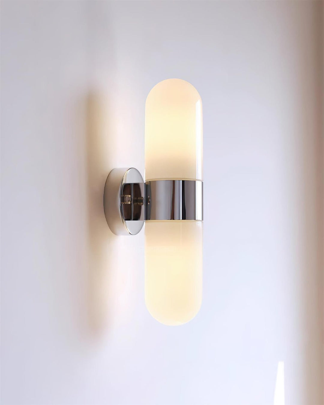 Vertical Capsule Glass Wall Sconce - Vakkerlight