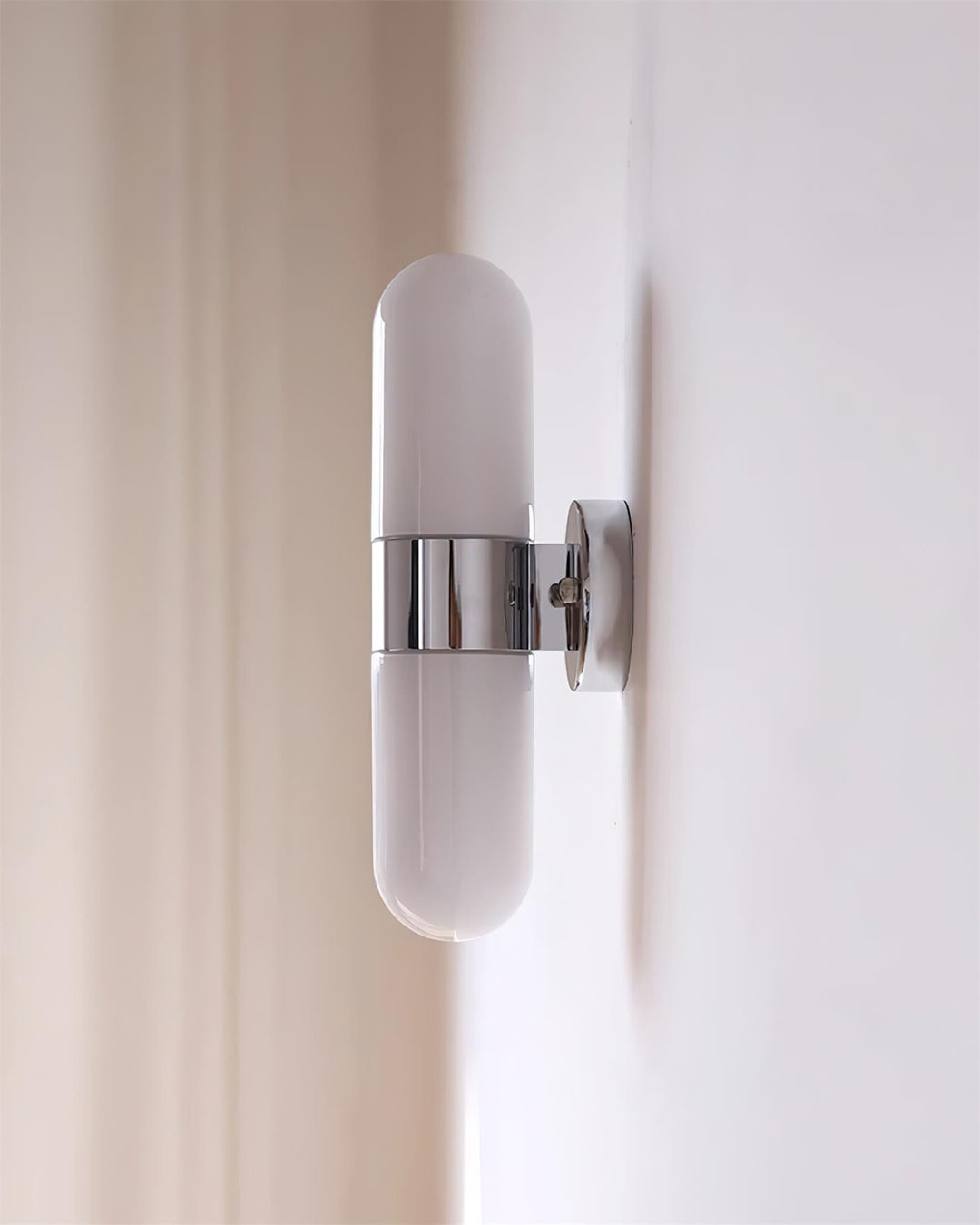 Vertical Capsule Glass Wall Sconce - Vakkerlight