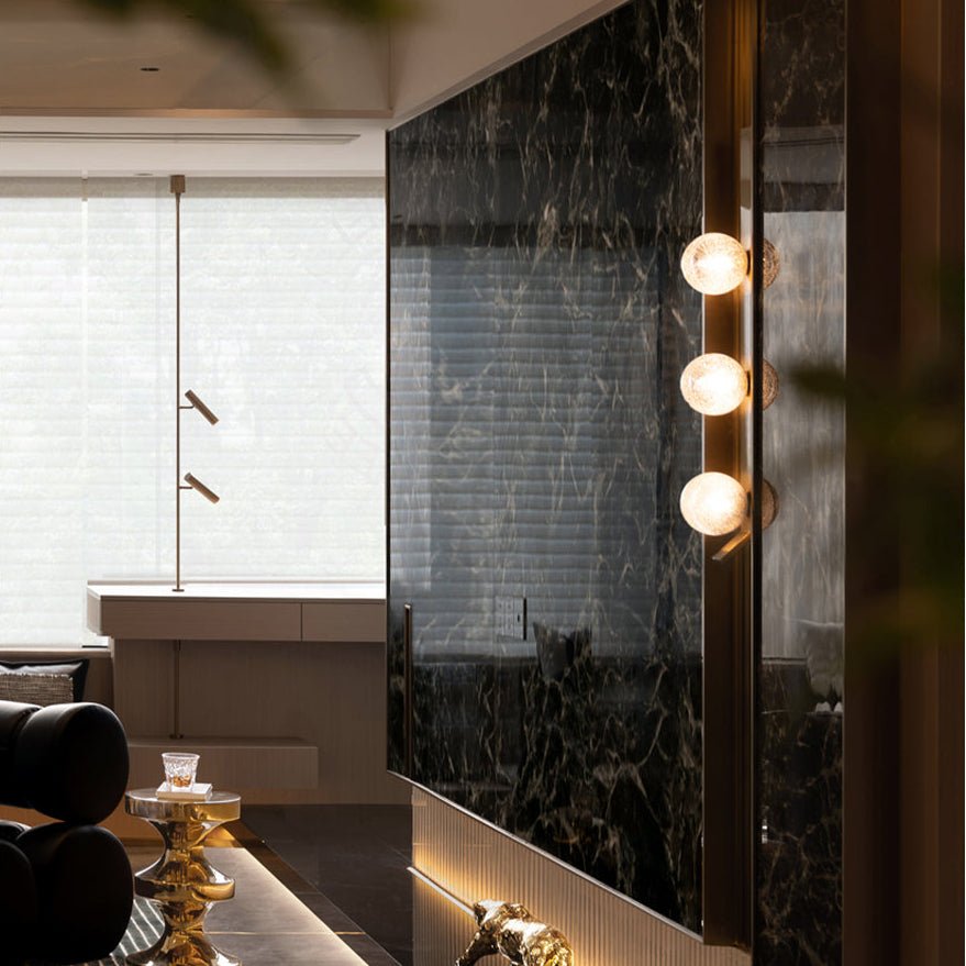 Vertical Balls Bar Sconce - Vakkerlight