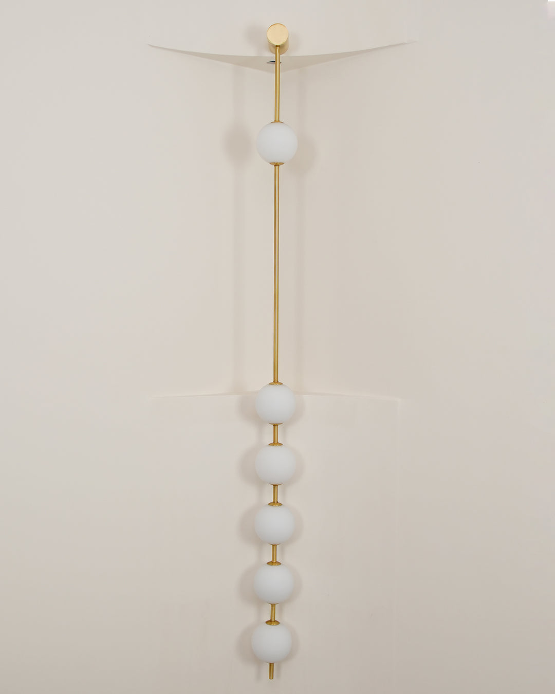 Vertical Balls Wall Lamp - Vakkerlight