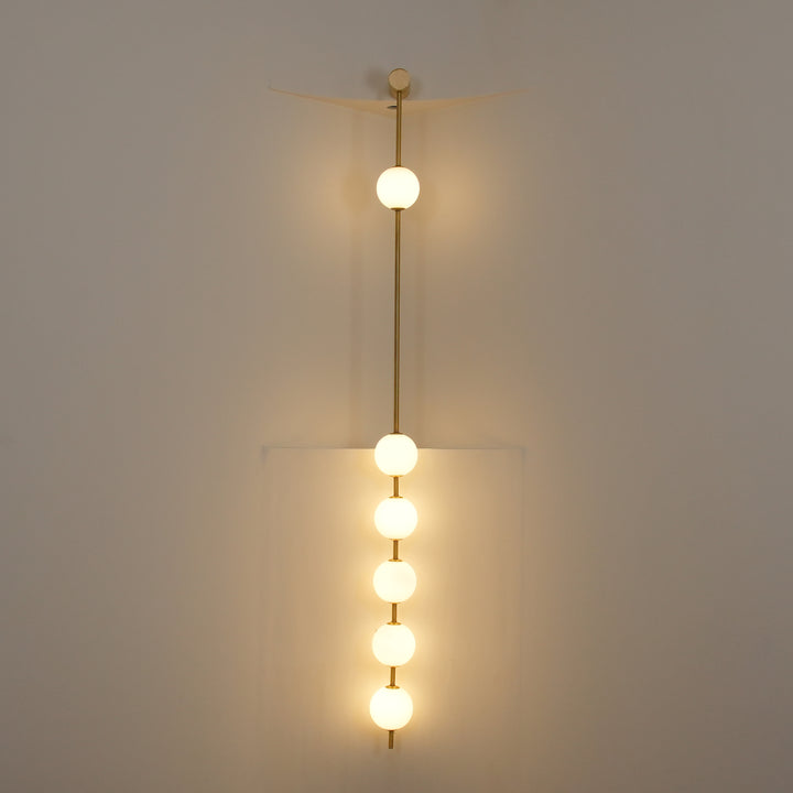 Vertical Balls Wall Lamp - Vakkerlight