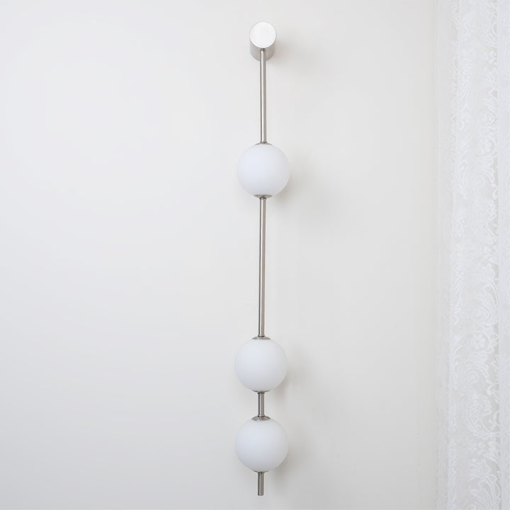 Vertical Balls Wall Lamp - Vakkerlight