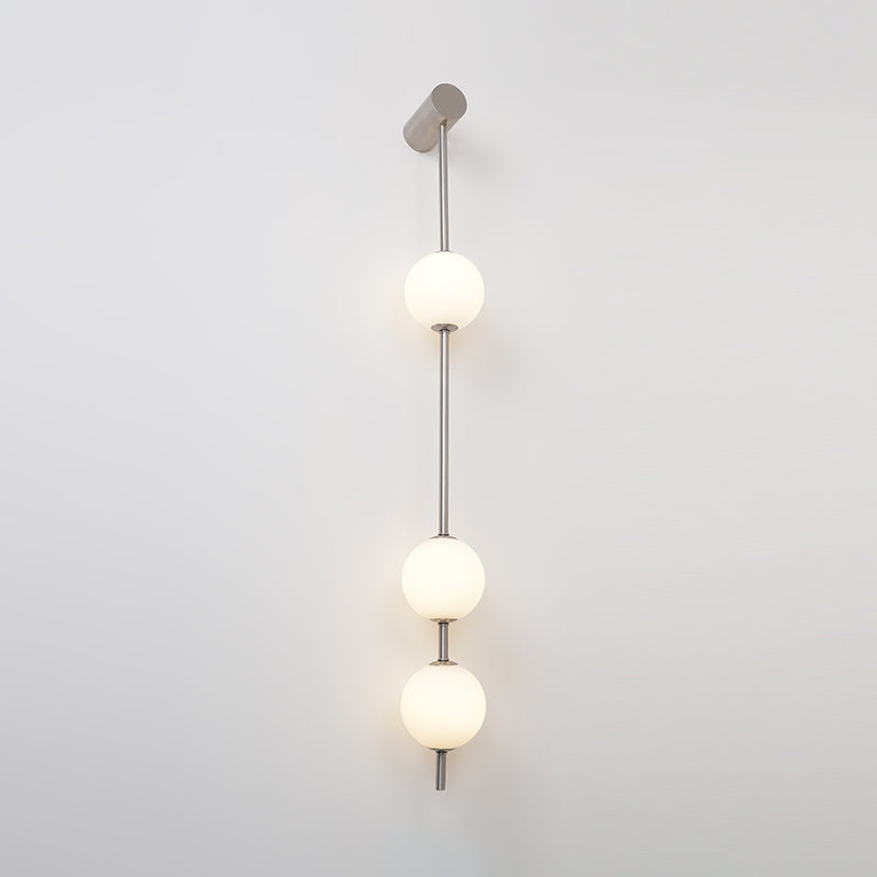 Vertical Balls Wall Lamp - Vakkerlight