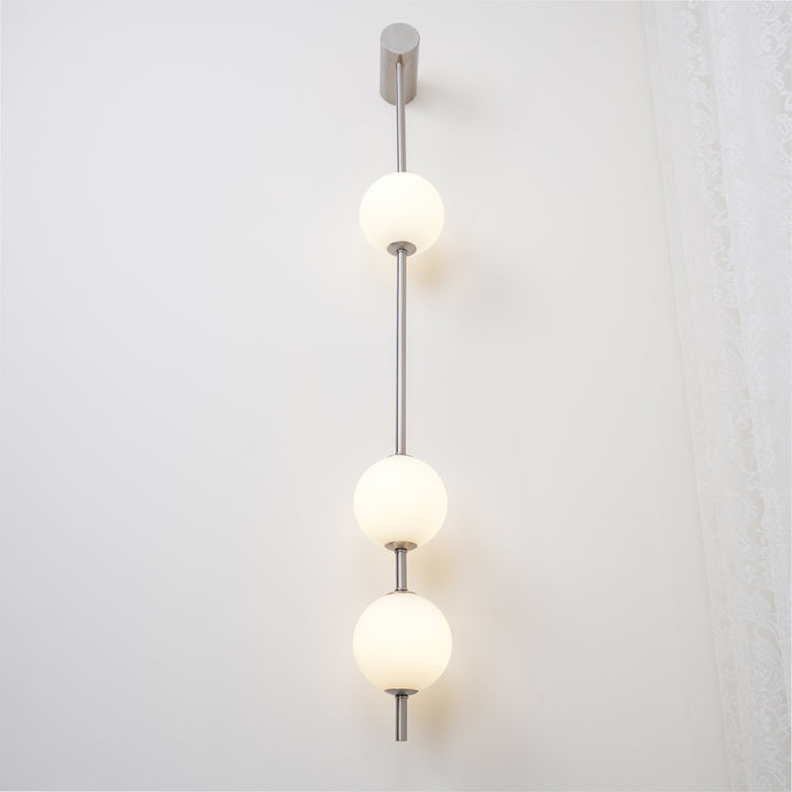 Vertical Balls Wall Lamp - Vakkerlight