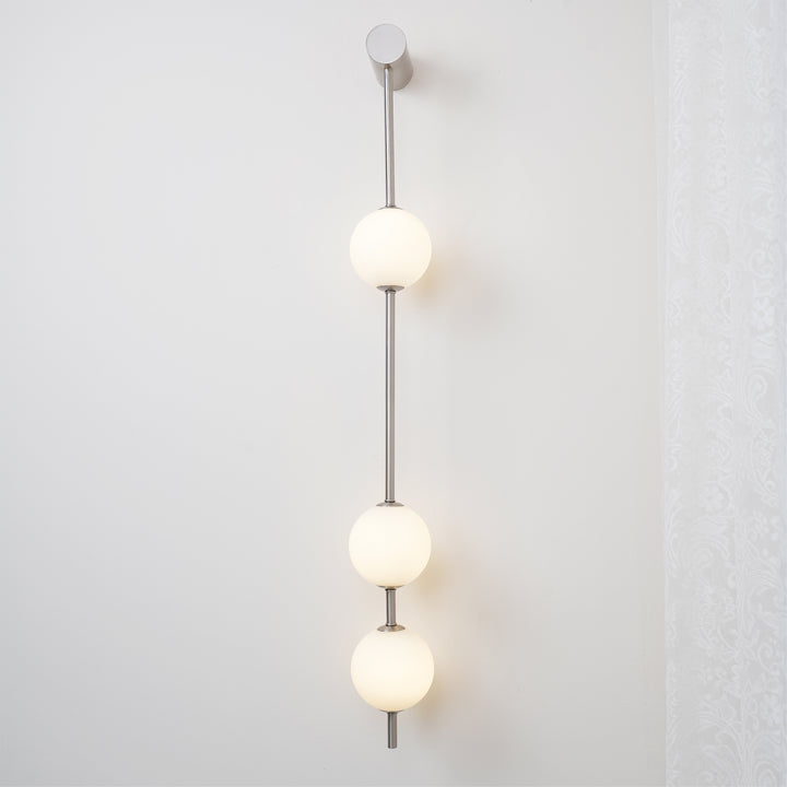 Vertical Balls Wall Lamp - Vakkerlight