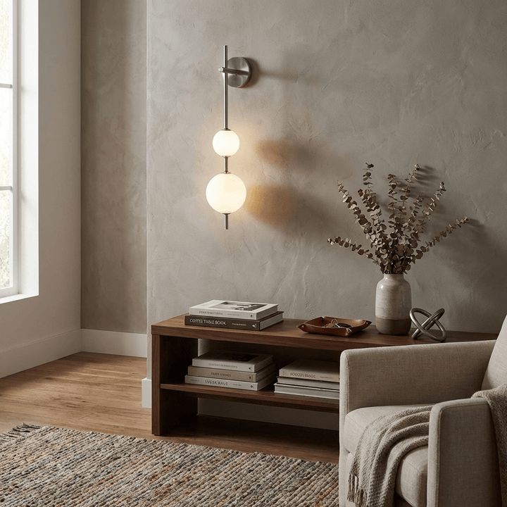 Vertical Globe Wall Lamp - Vakkerlight