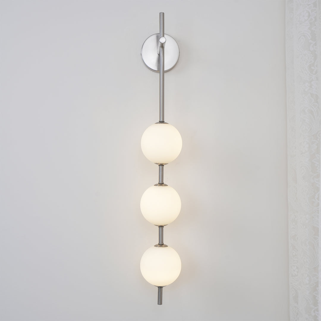 Vertical Globe Wall Lamp - Vakkerlight