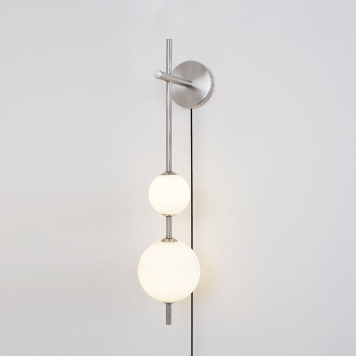 Vertical Globe Plug - in Wall Lamp - Vakkerlight