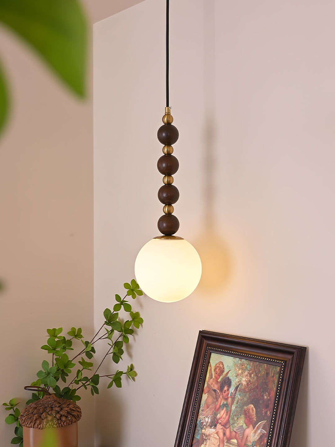 Vertical Walnut Balls Pendant Lamp - Vakkerlight