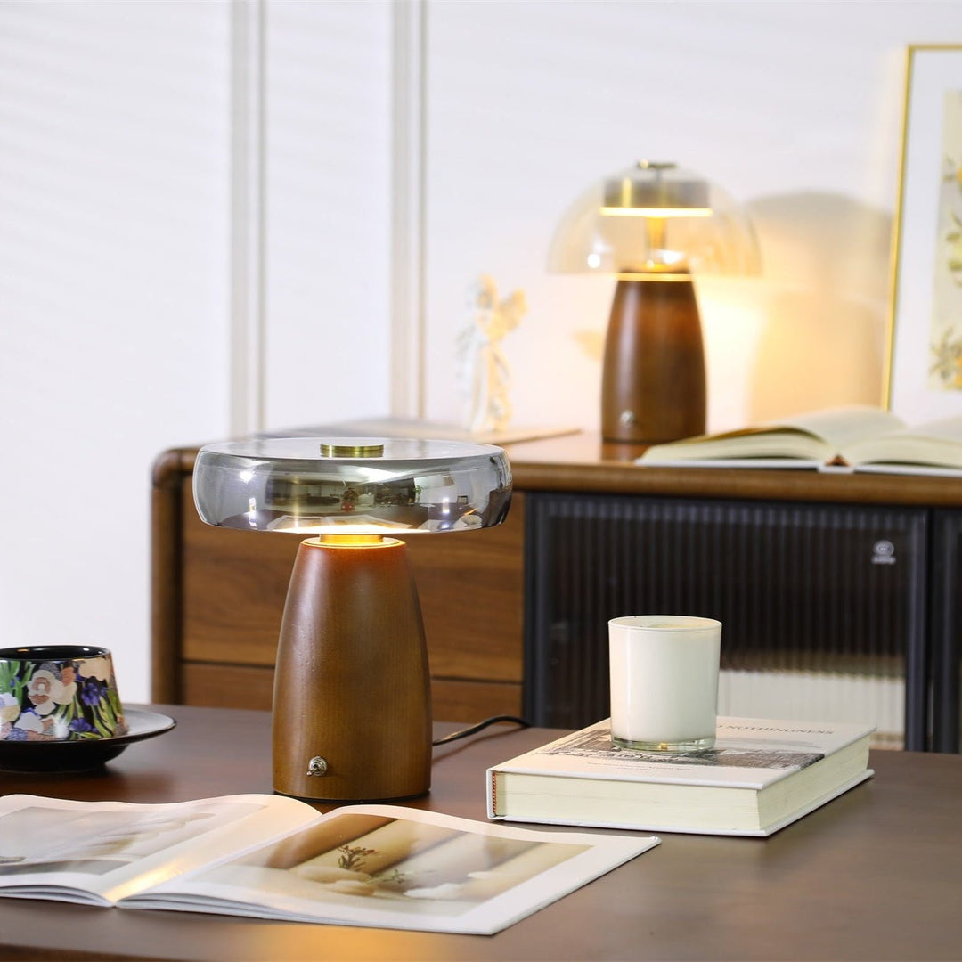 Veyra Table Lamp - Vakkerlight