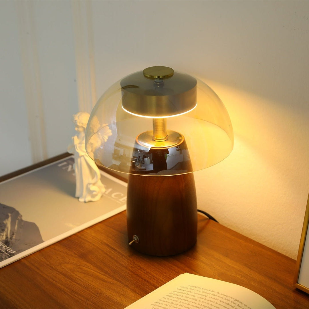 Veyra Table Lamp - Vakkerlight