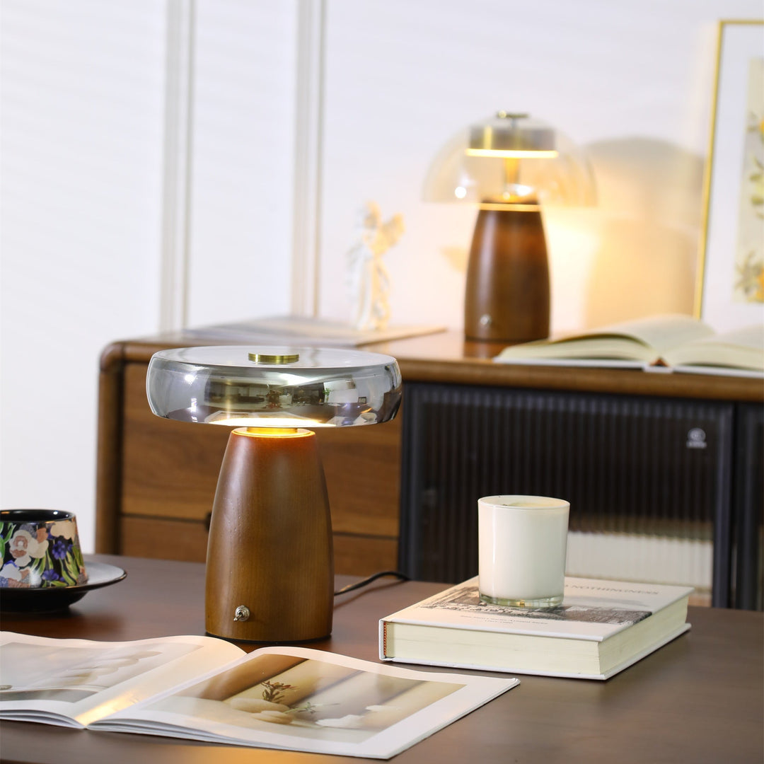 Veyra Table Lamp - Vakkerlight
