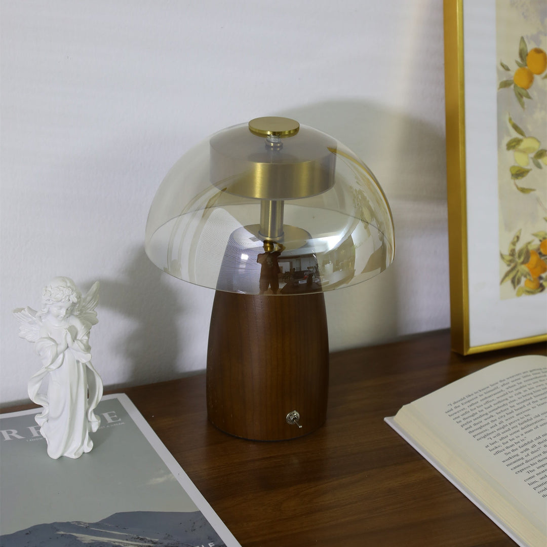 Veyra Table Lamp - Vakkerlight