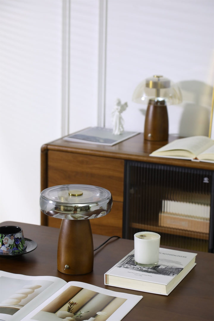 Veyra Table Lamp - Vakkerlight