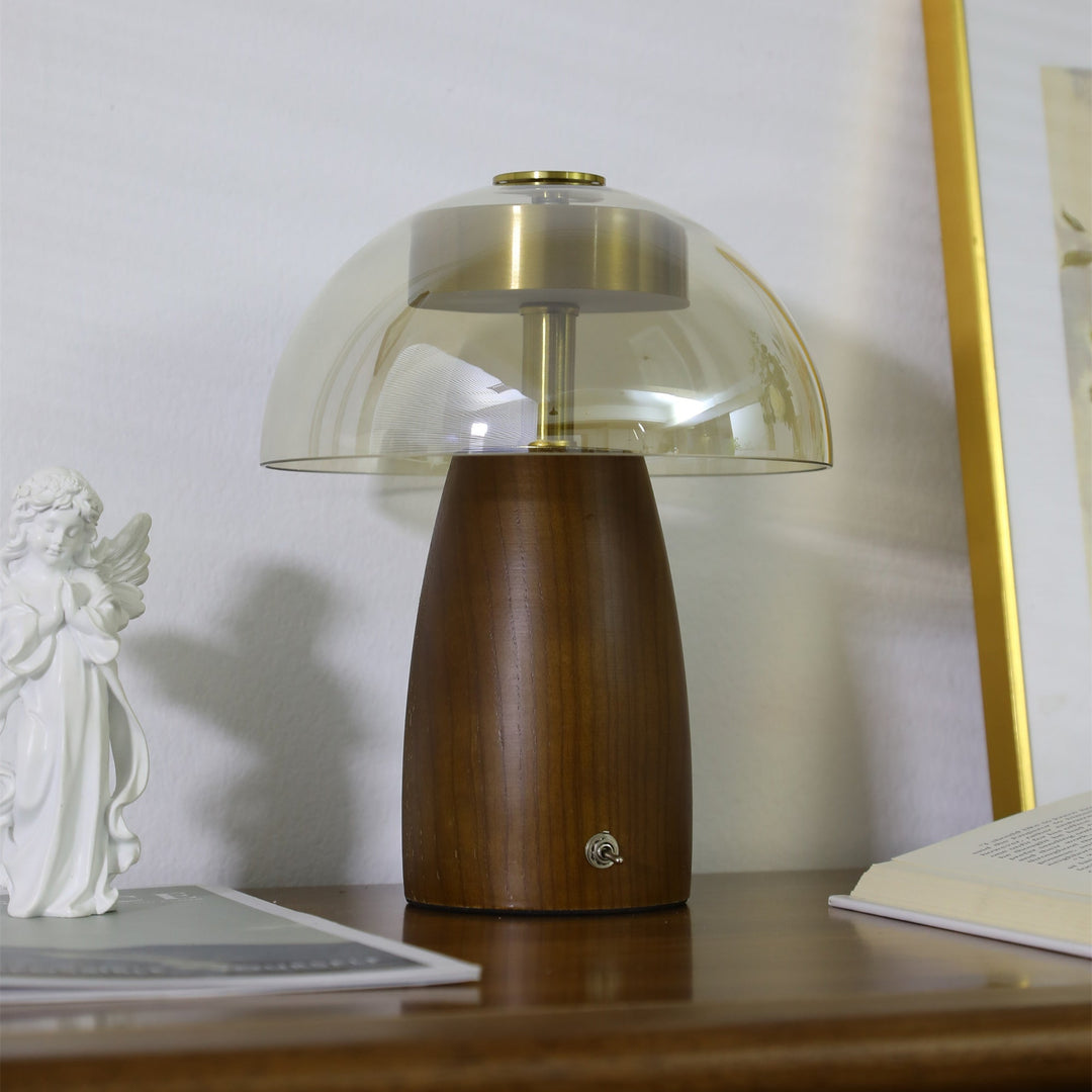 Veyra Table Lamp - Vakkerlight