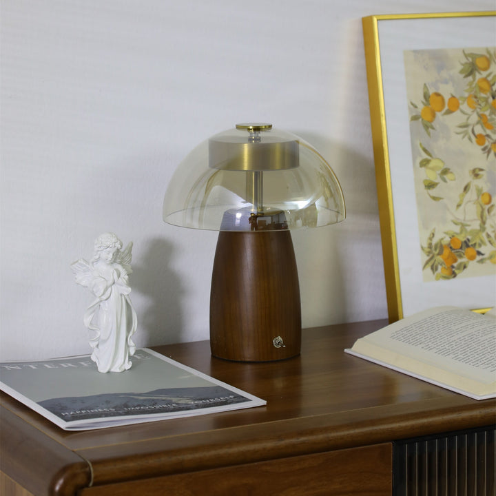 Veyra Table Lamp - Vakkerlight