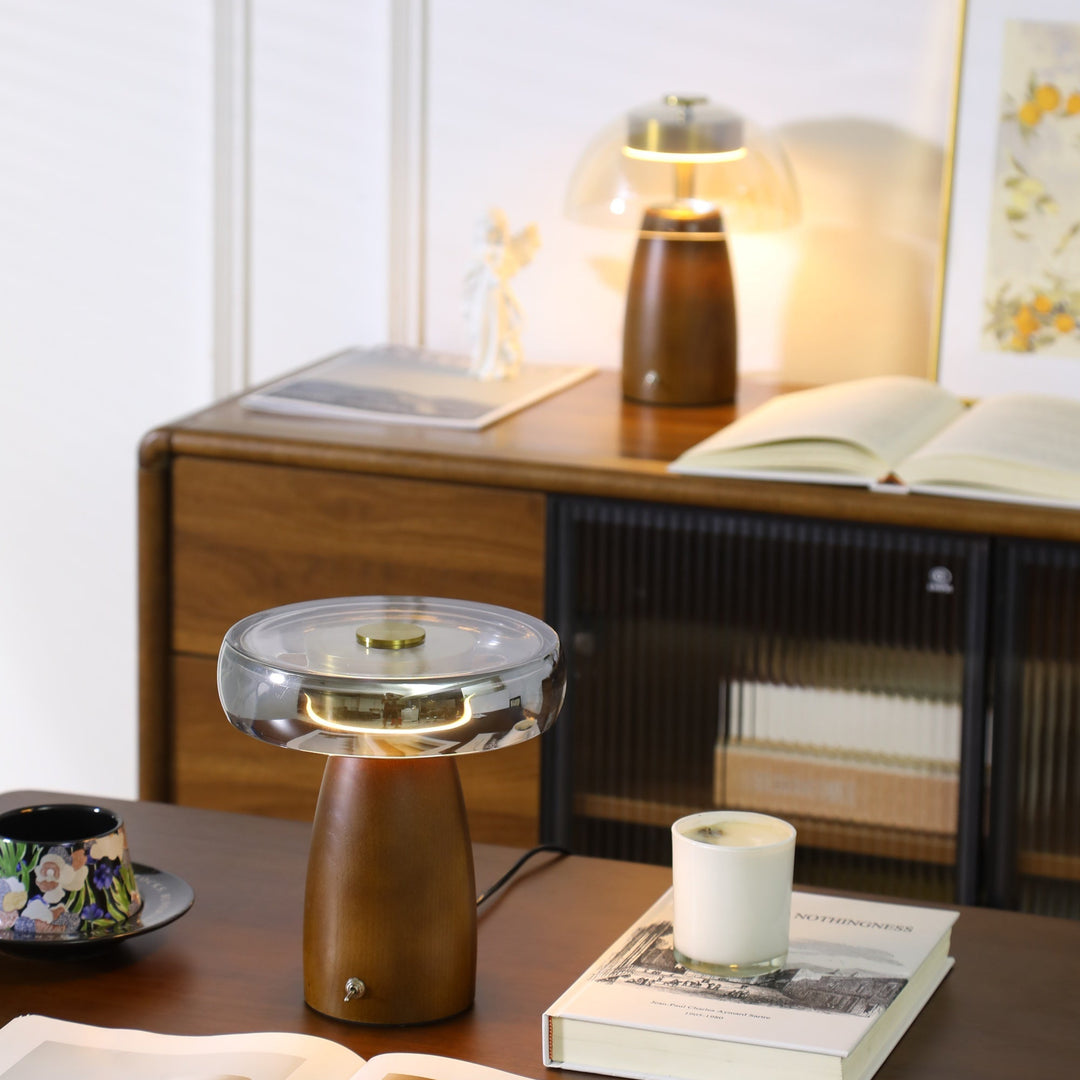 Veyra Table Lamp - Vakkerlight