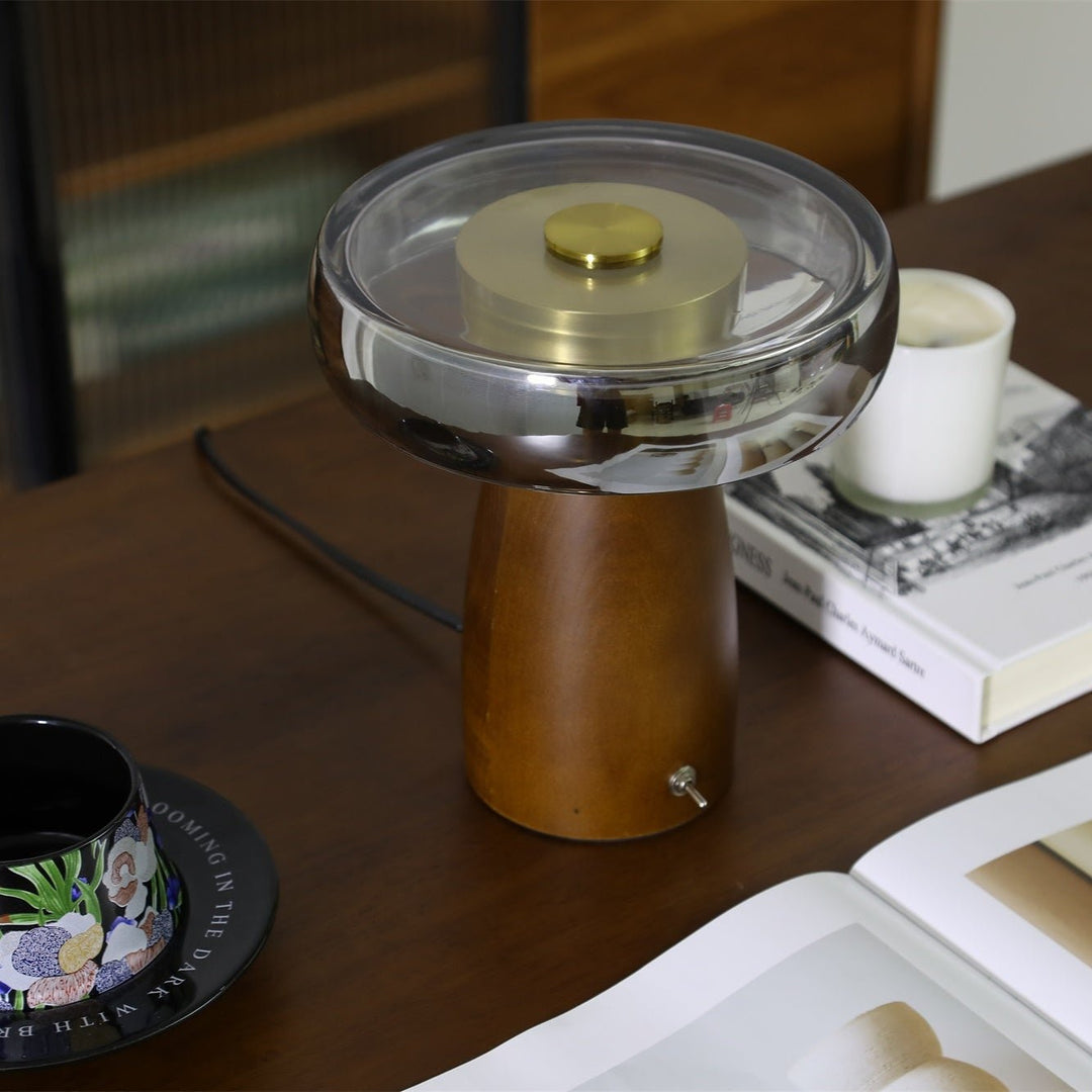 Veyra Table Lamp - Vakkerlight