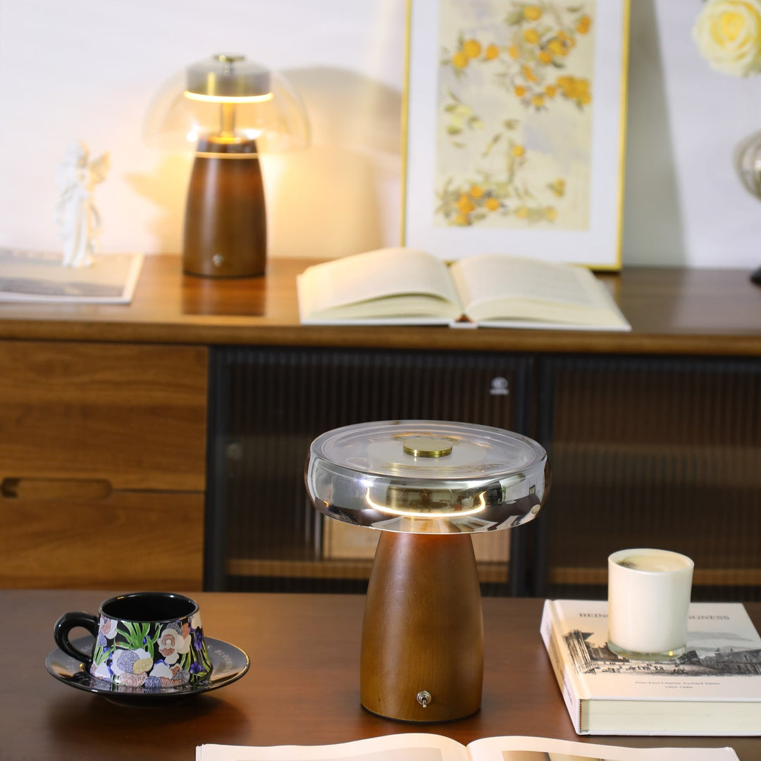 Veyra Table Lamp - Vakkerlight