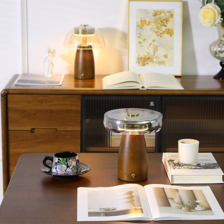 Veyra Table Lamp - Vakkerlight