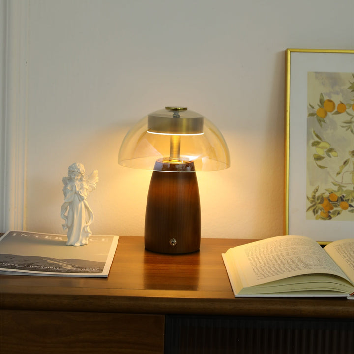 Veyra Table Lamp - Vakkerlight