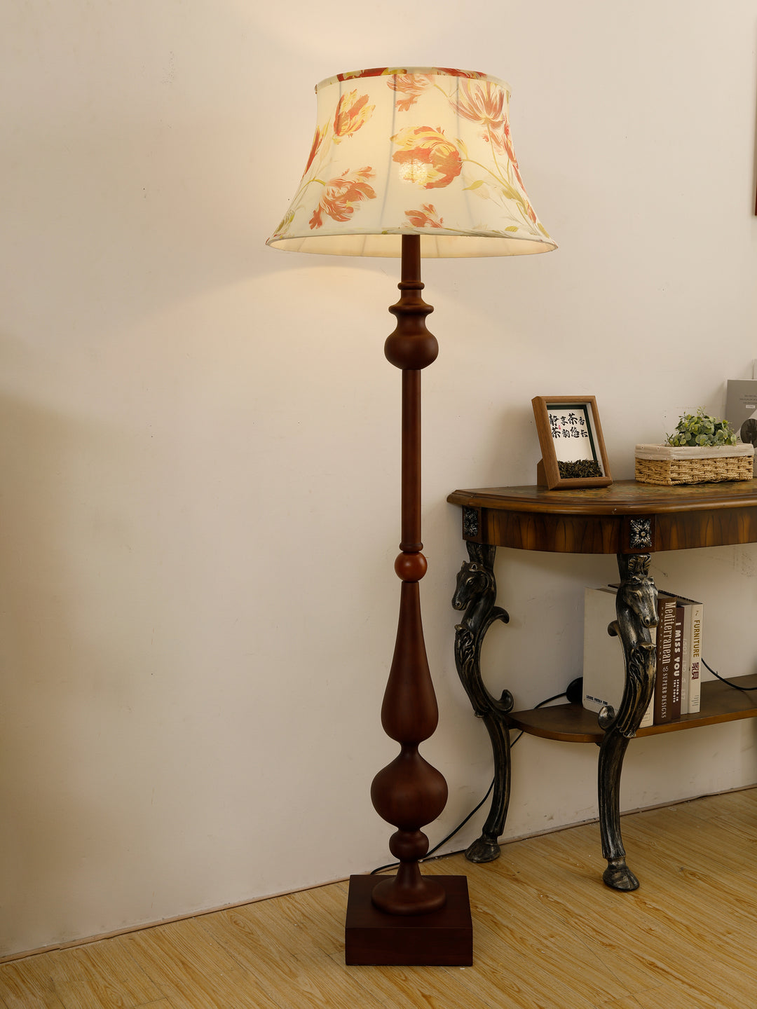 Victoria Floor Lamp