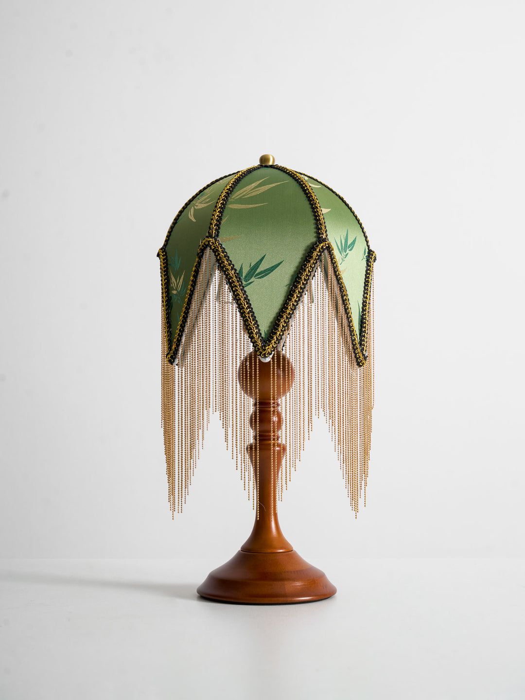 Victorian Fringe Table Lamp - Vakkerlight