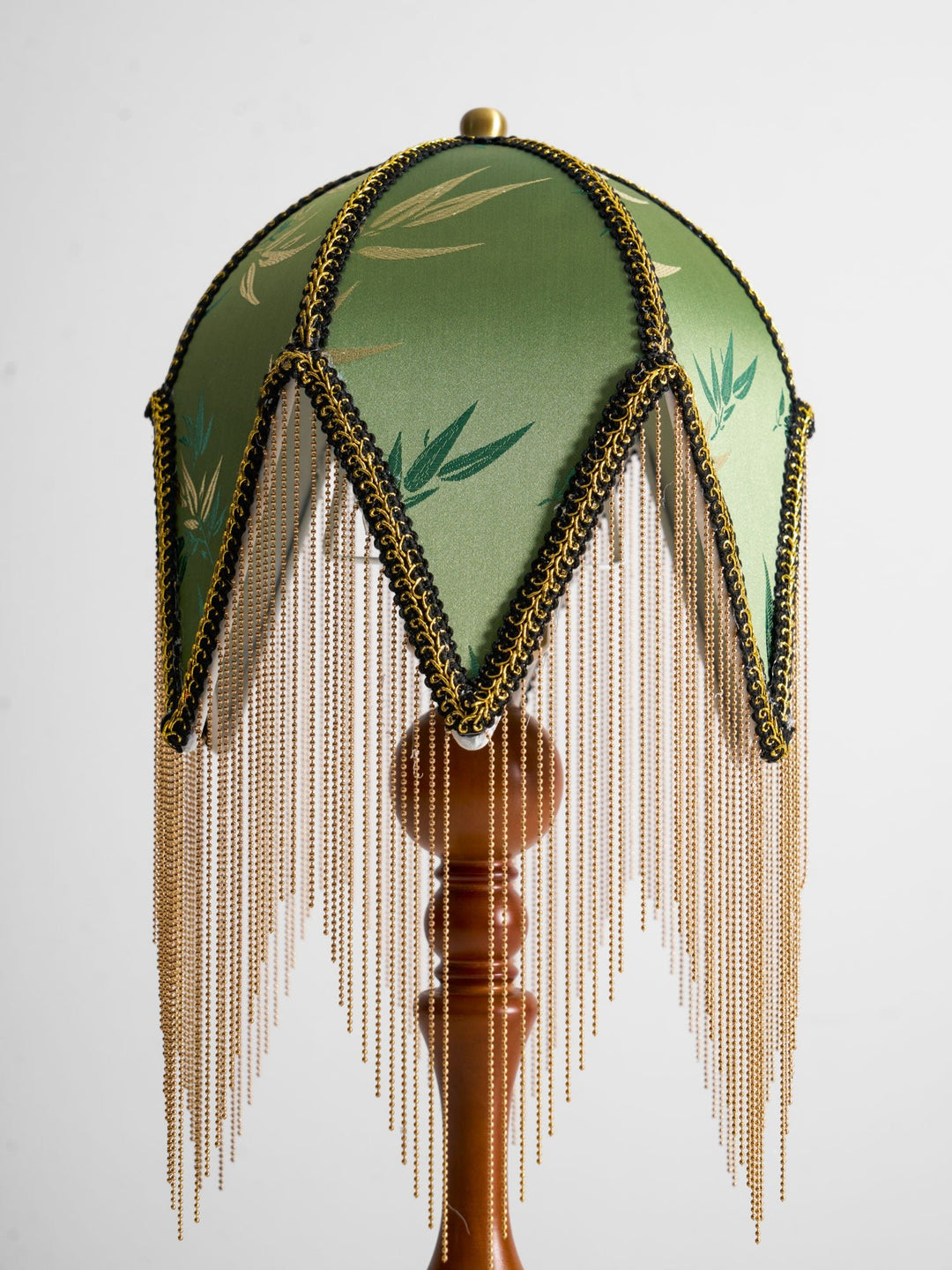 Victorian Fringe Table Lamp - Vakkerlight