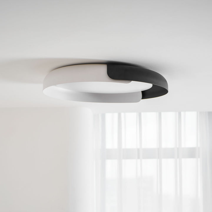 Vikaey Ceiling Light - Vakkerlight