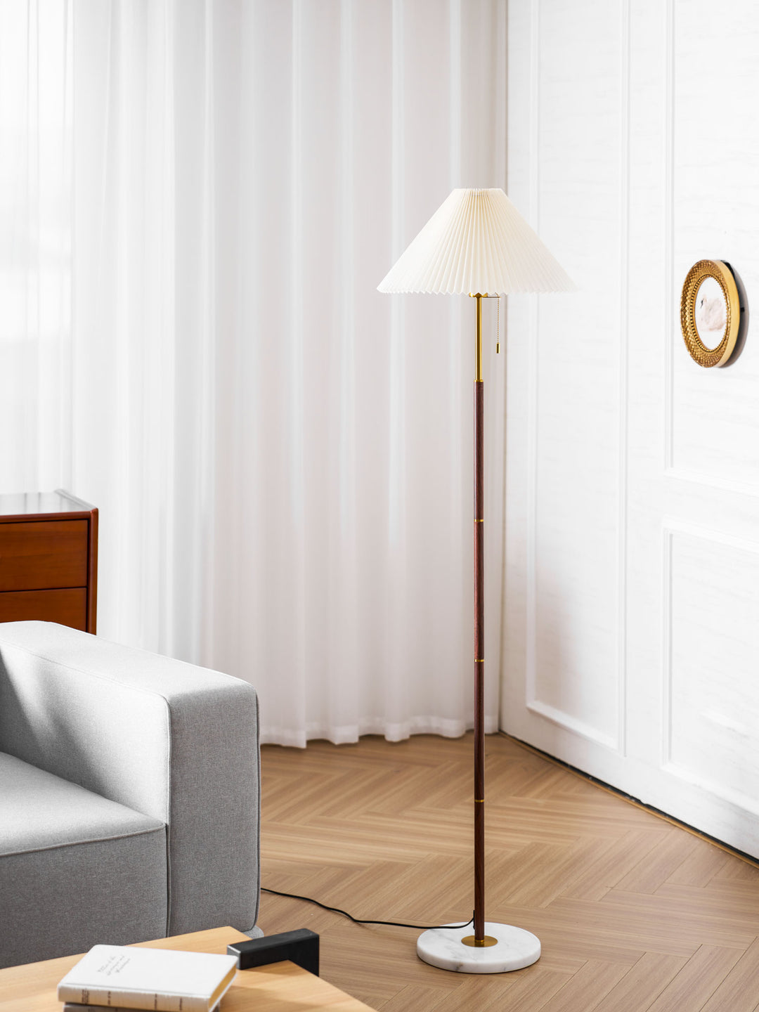 Vintage Pleated Floor Lamp - Vakkerlight