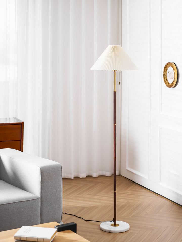 Vintage Pleated Floor Lamp - Vakkerlight