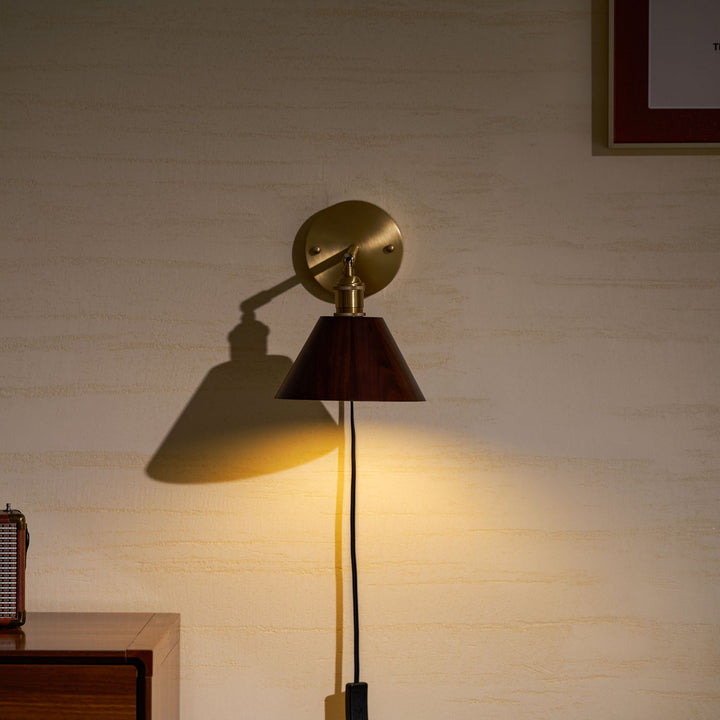 Vintage Wood Plug - in Wall Lamp - Vakkerlight