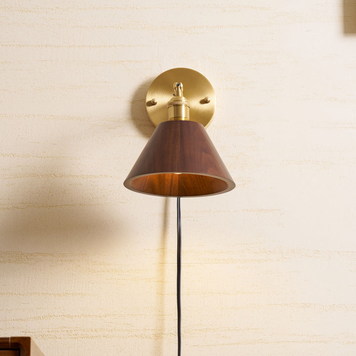 Vintage Wood Plug - in Wall Lamp - Vakkerlight