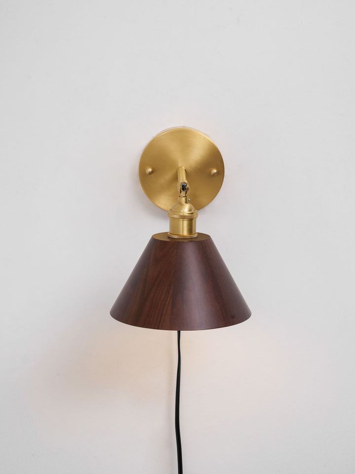 Vintage Wood Plug - in Wall Lamp - Vakkerlight