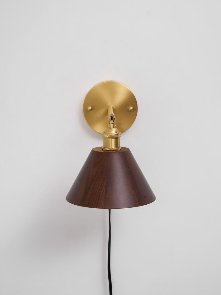 Vintage Wood Plug - in Wall Lamp - Vakkerlight