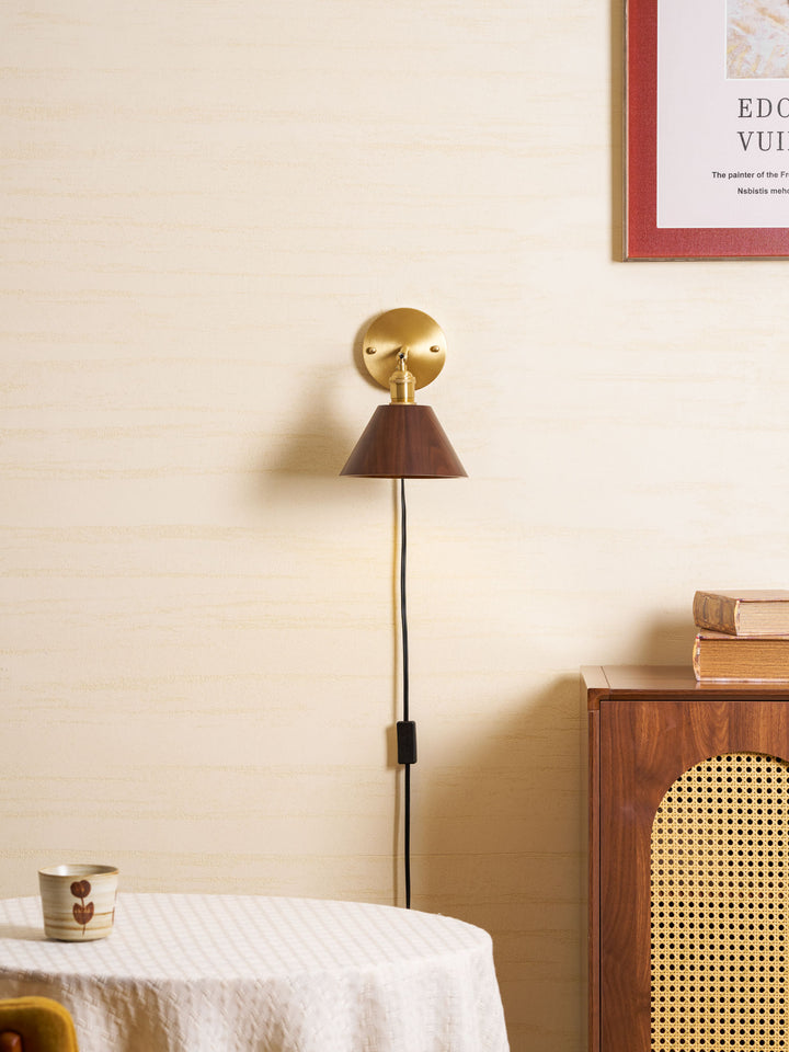 Vintage Wood Plug - in Wall Lamp - Vakkerlight