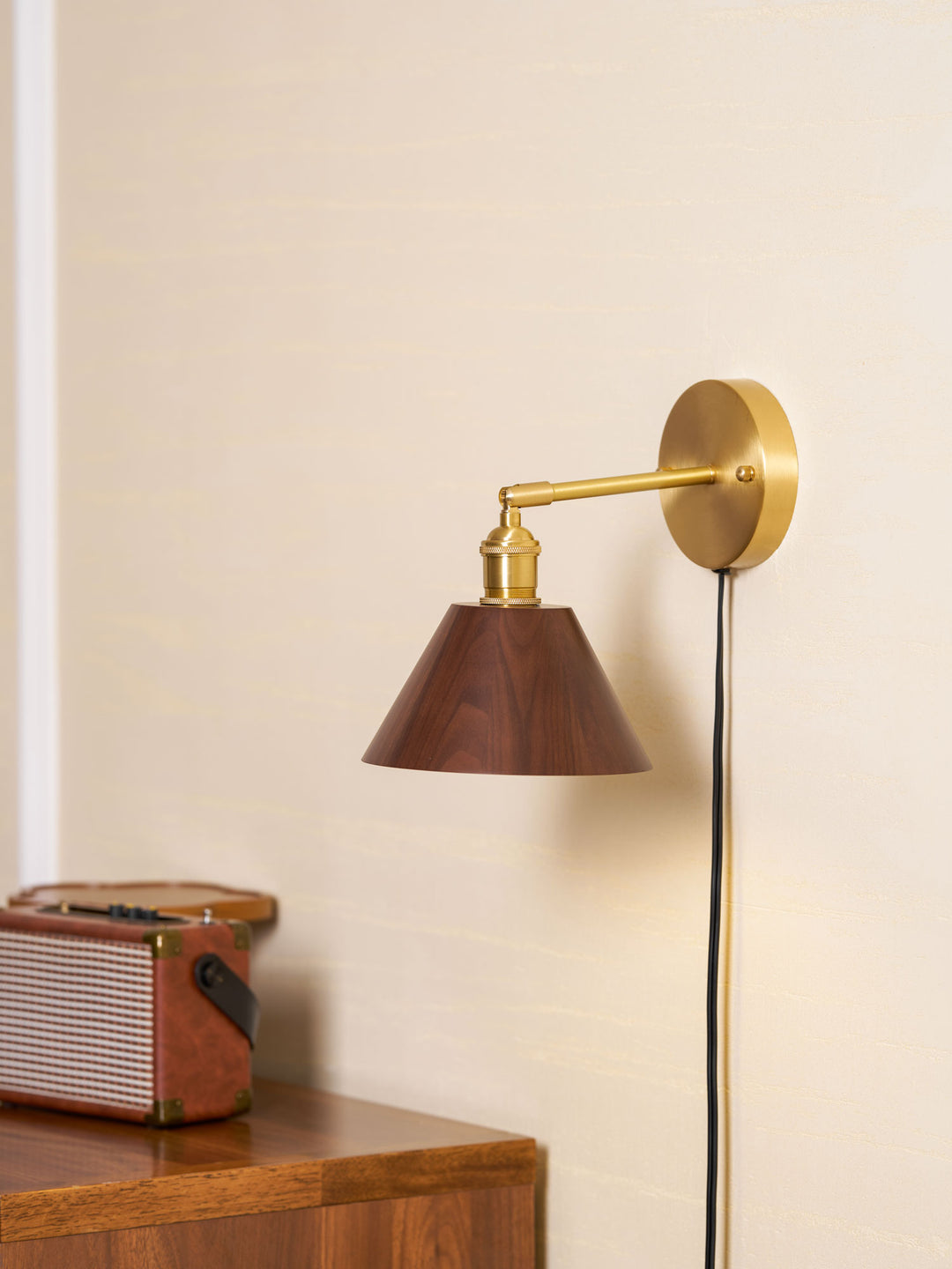 Vintage Wood Plug - in Wall Lamp - Vakkerlight