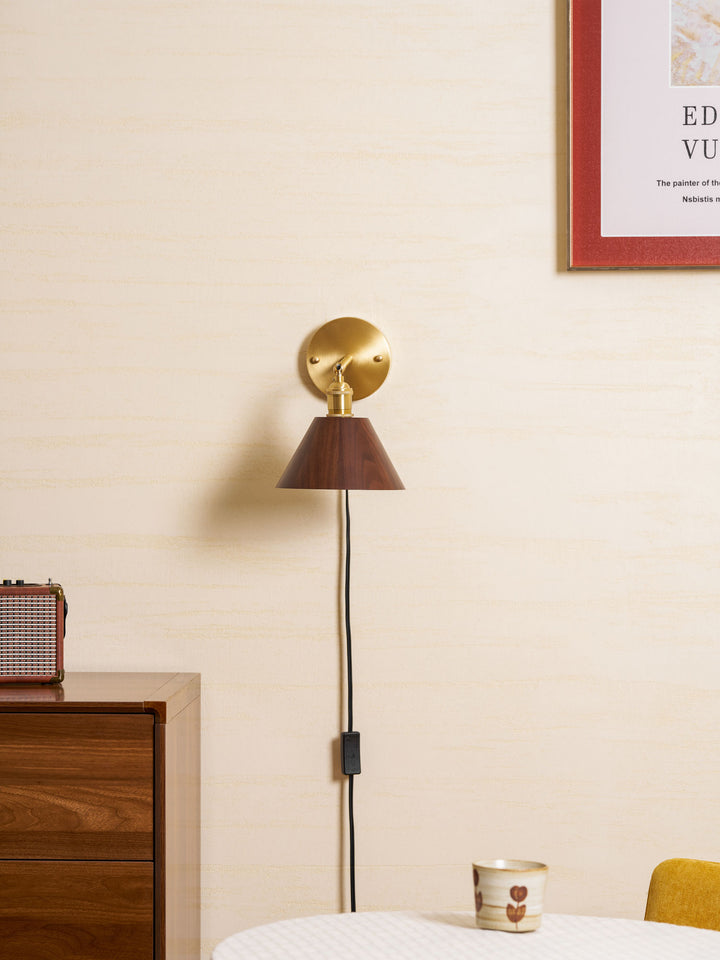 Vintage Wood Plug - in Wall Lamp - Vakkerlight