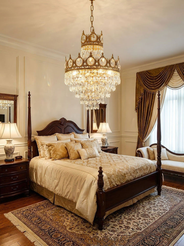 Vintage Crystal Chandelier - Vakkerlight