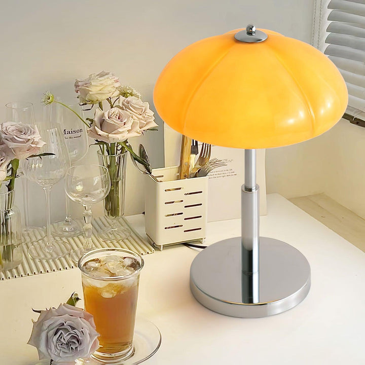 Mushroom Bauhaus Table Lamp - Vakkerlight