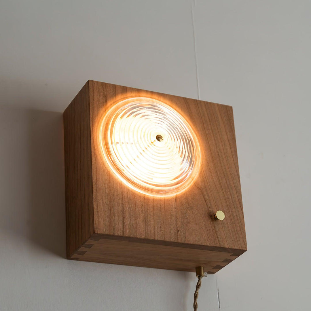 Vintage Camera Wall Lamp - Vakkerlight